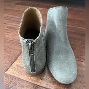 Lucky Brand Gray Leather Ankle Booties